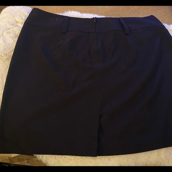 Black pencil skirt sz 15/16 - Picture 3 of 3
